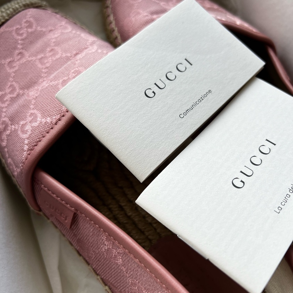 GG Canvas & Leather Espadrille comes with/original GUCCI BOX